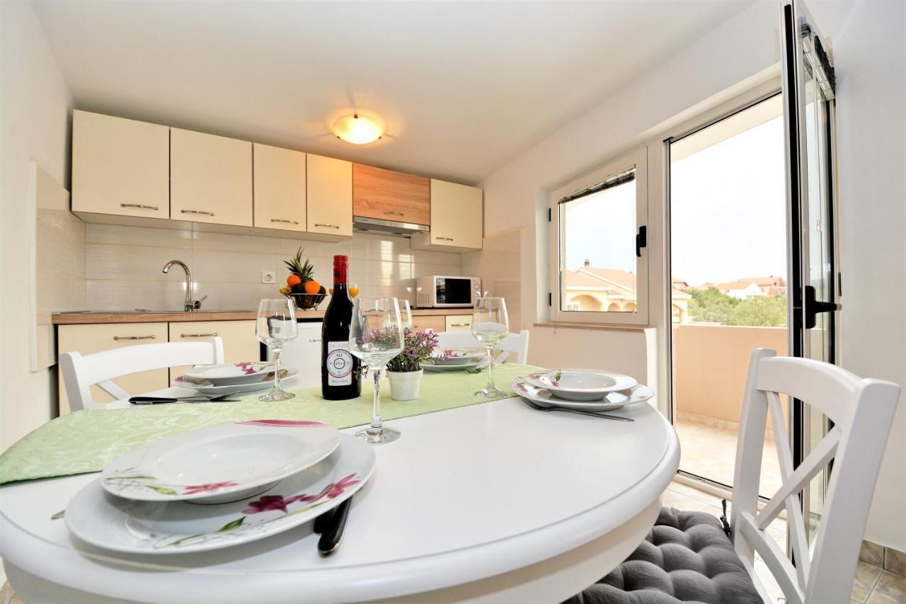Villa Allegro ซูโกชัน ภายนอก รูปภาพ