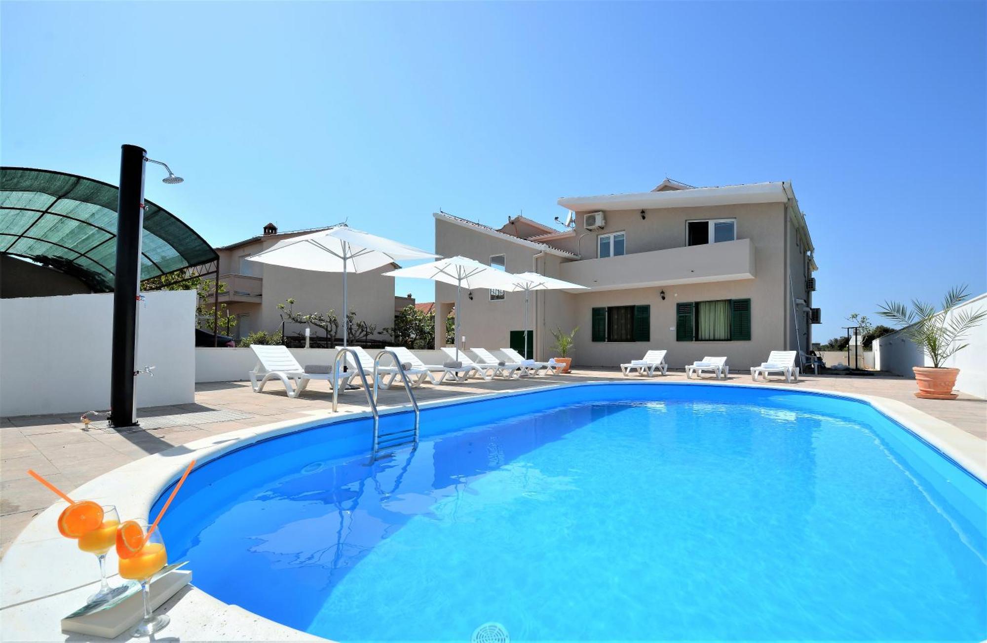 Villa Allegro ซูโกชัน ภายนอก รูปภาพ