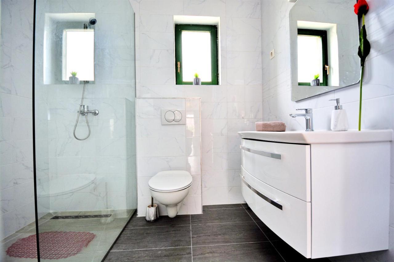 Villa Allegro ซูโกชัน ภายนอก รูปภาพ