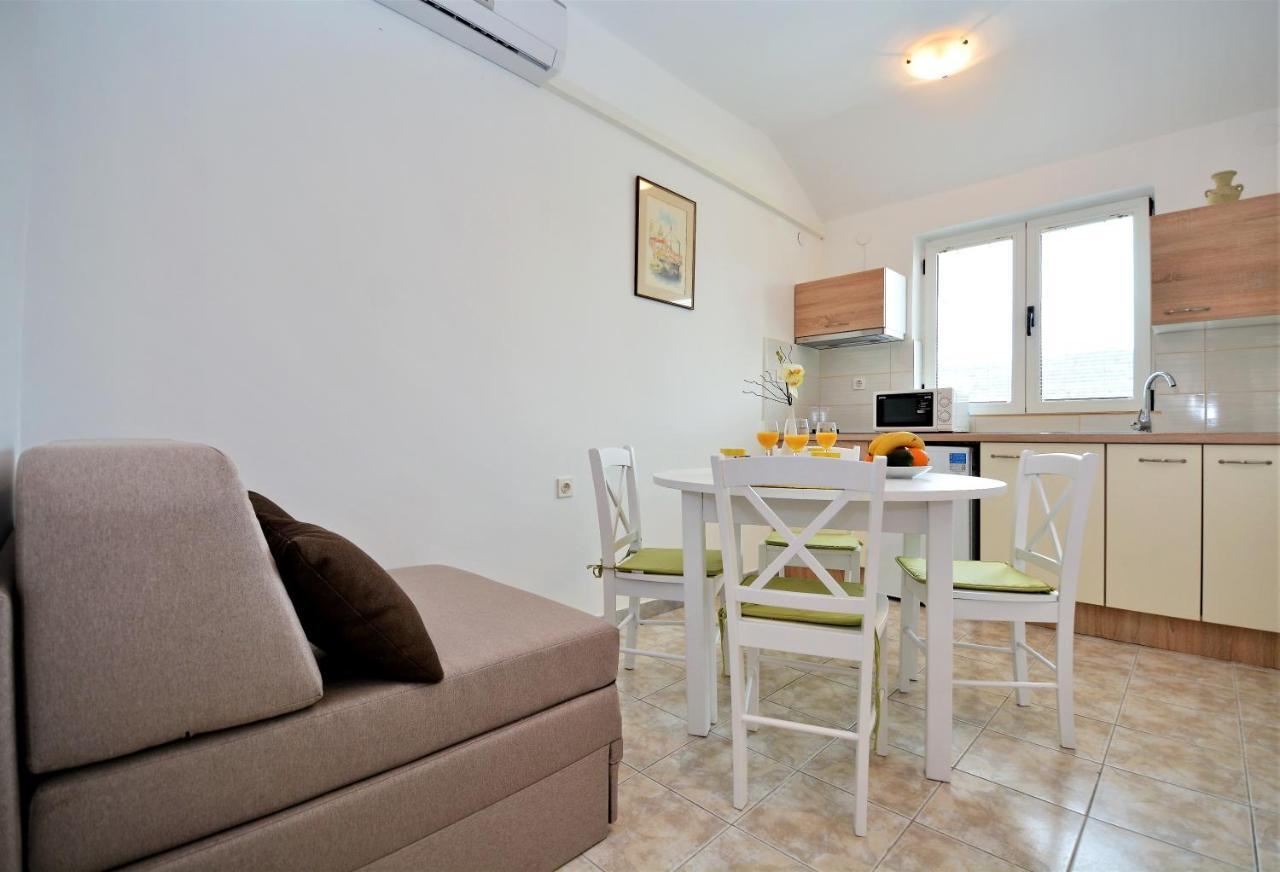 Villa Allegro ซูโกชัน ภายนอก รูปภาพ