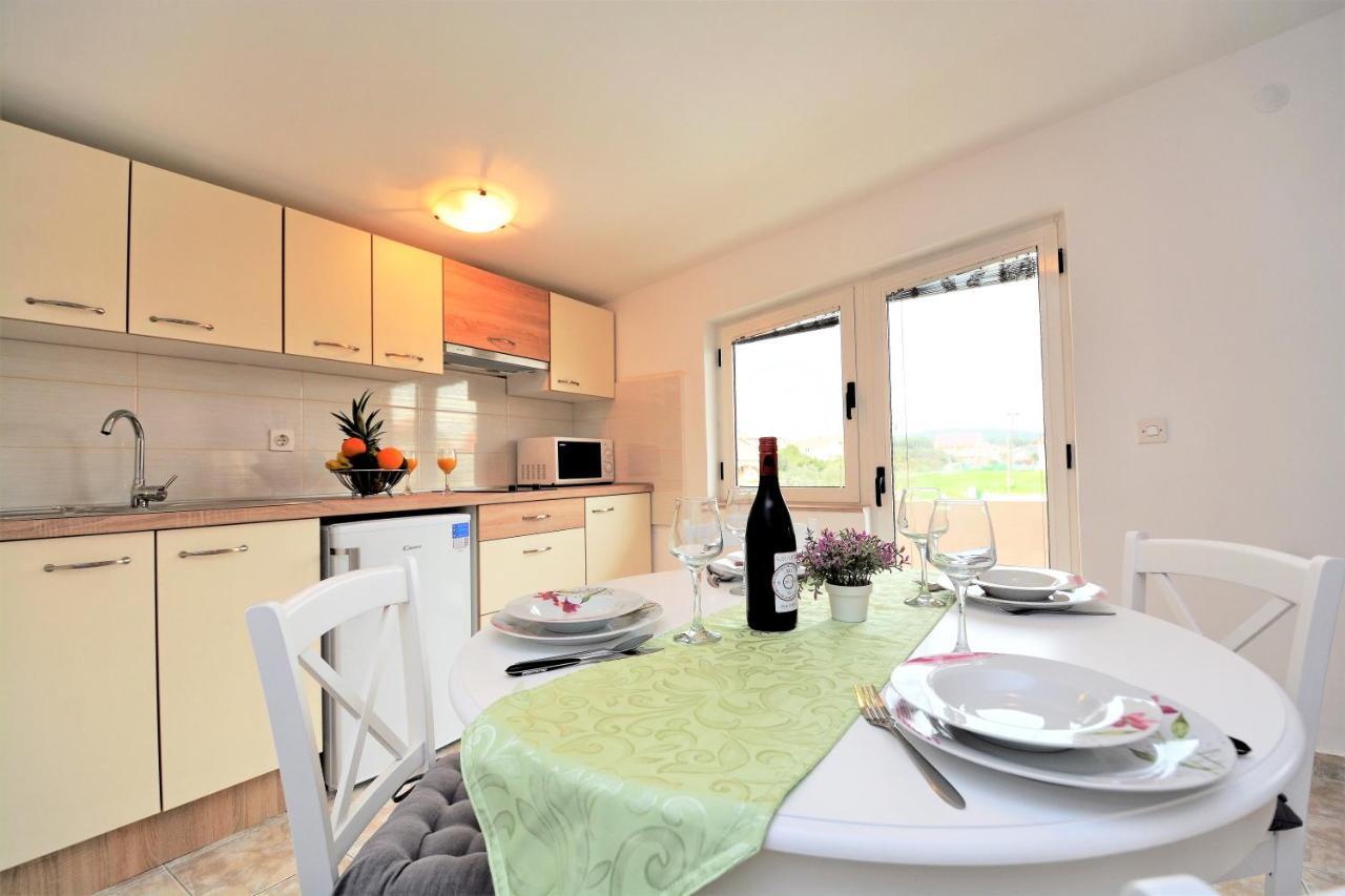 Villa Allegro ซูโกชัน ภายนอก รูปภาพ