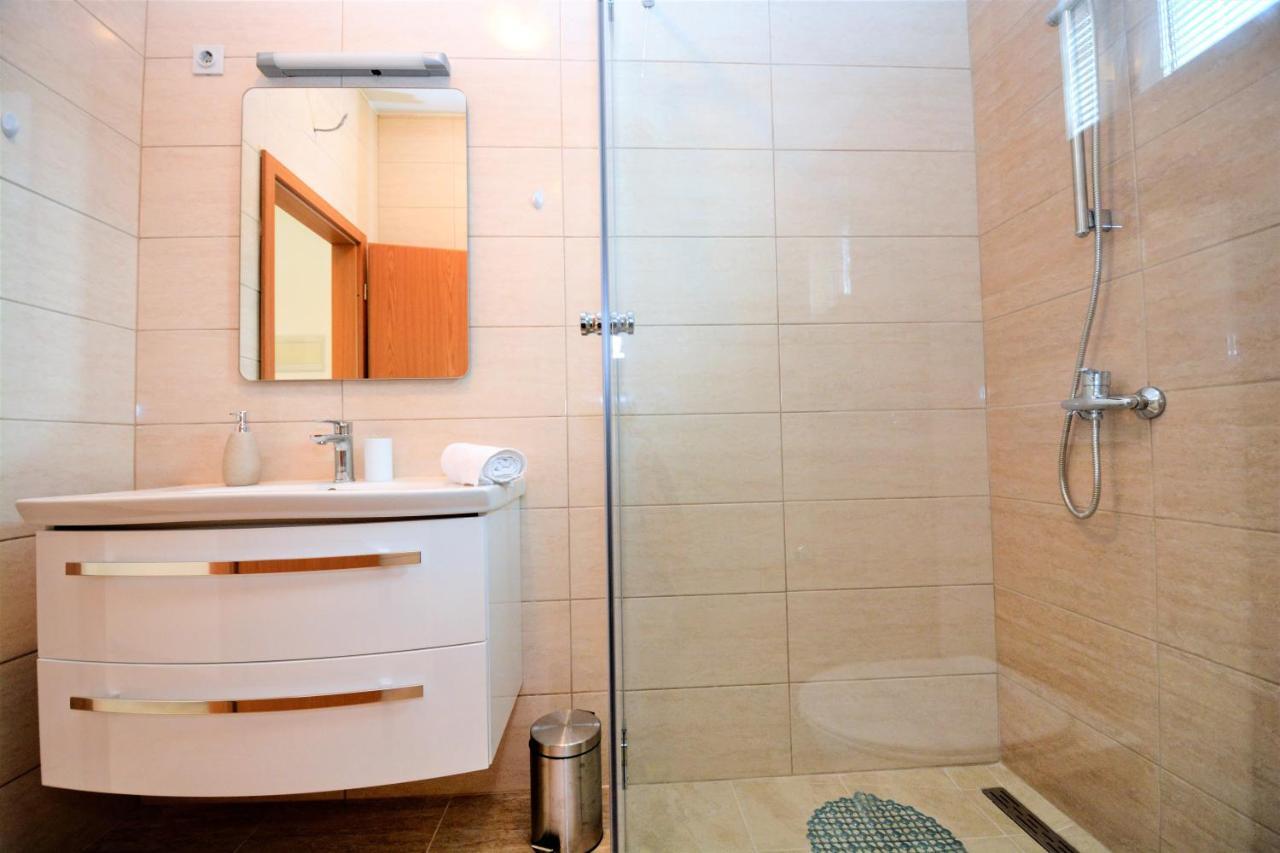 Villa Allegro ซูโกชัน ภายนอก รูปภาพ