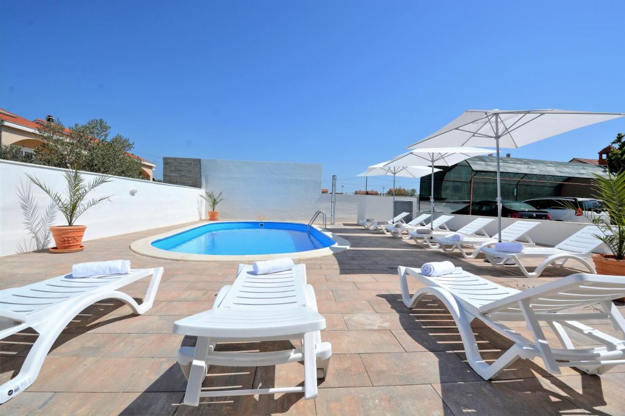 Villa Allegro ซูโกชัน ภายนอก รูปภาพ